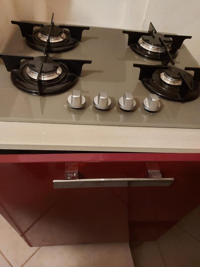 Buze Luxury Suite 오스투니 외부 사진
