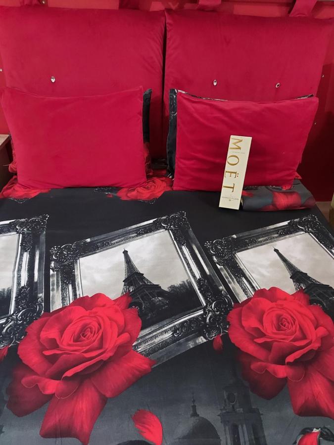 Buze Luxury Suite 오스투니 외부 사진