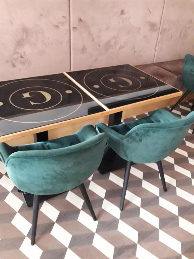 Buze Luxury Suite 오스투니 외부 사진