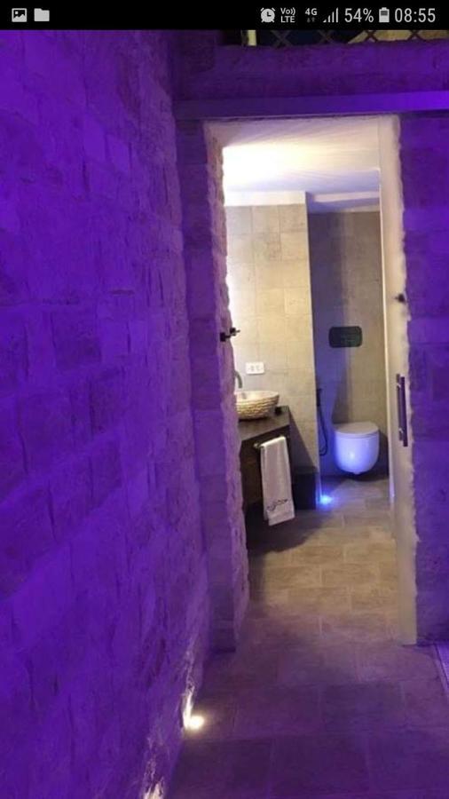 Buze Luxury Suite 오스투니 외부 사진
