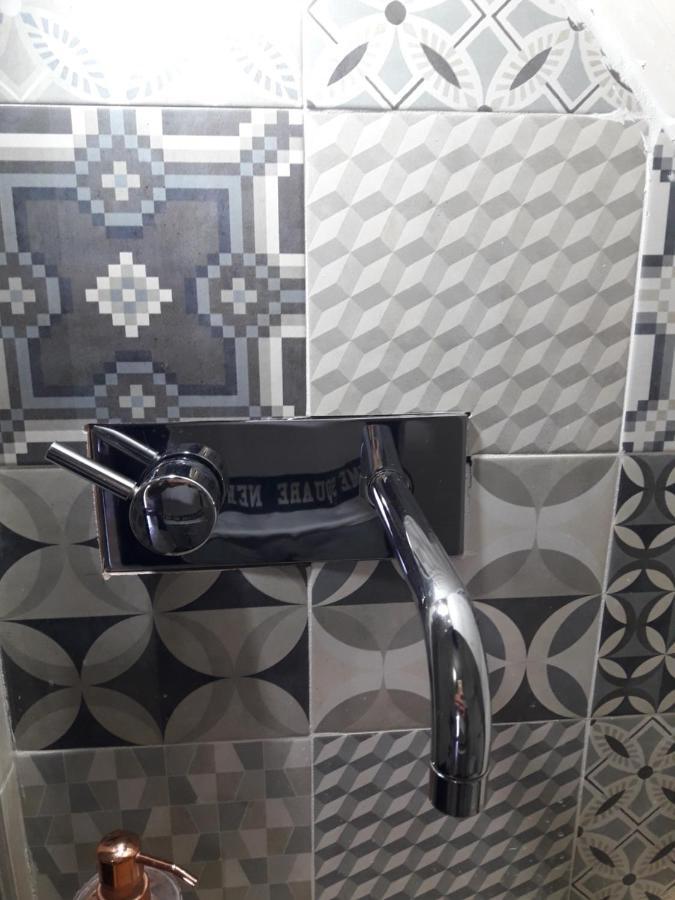 Buze Luxury Suite 오스투니 외부 사진